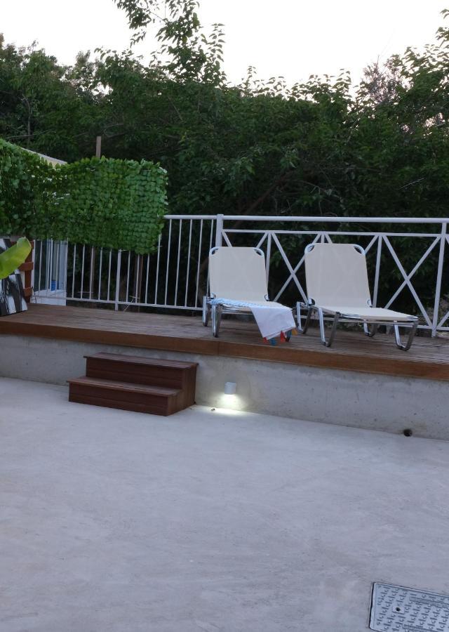 Luxury Fani House Next To Harbor Area With Jacuzzi Apartamento Pafos Exterior foto